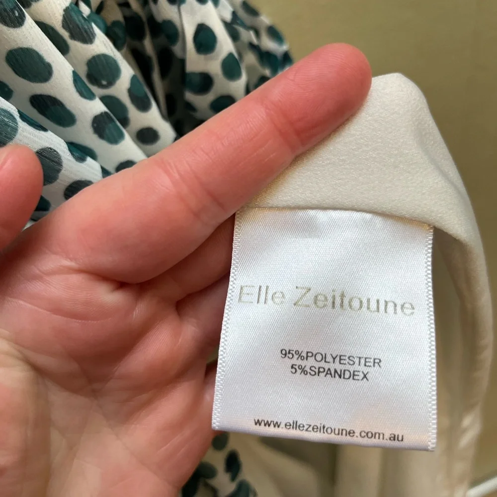 elle zeitoune 
Grace Gown Elegant Halter Neck Blue Dress size large - Picture 12 of 14